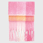 Fluffy check scarf